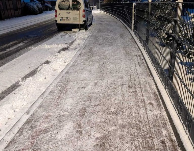 Winterdienst & Schneeräumung Neustadt am Rübenberge Zuverlässiger Winterdienst & Schneeräumung in Neustadt am Rübenberge – Reil-Service